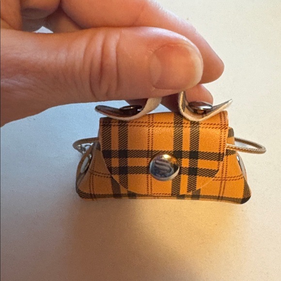 Labubu Plaid Purse Handbag - Picture 5 of 5